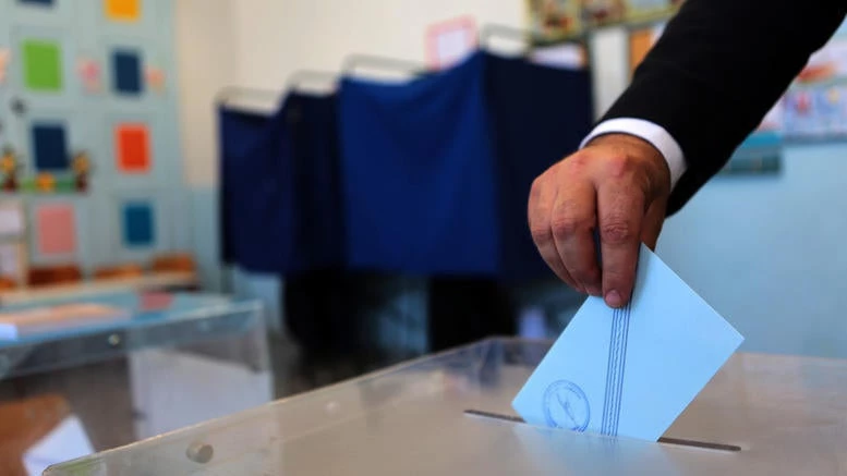 Διαλύονται – Νέα δημοσκόπηση πονοκέφαλος για τον ΣΥΡΙΖΑ! – Εκτός Βουλής οι ΑΝΕΛ – Τους γυρίζουν την πλάτη οι πολίτες